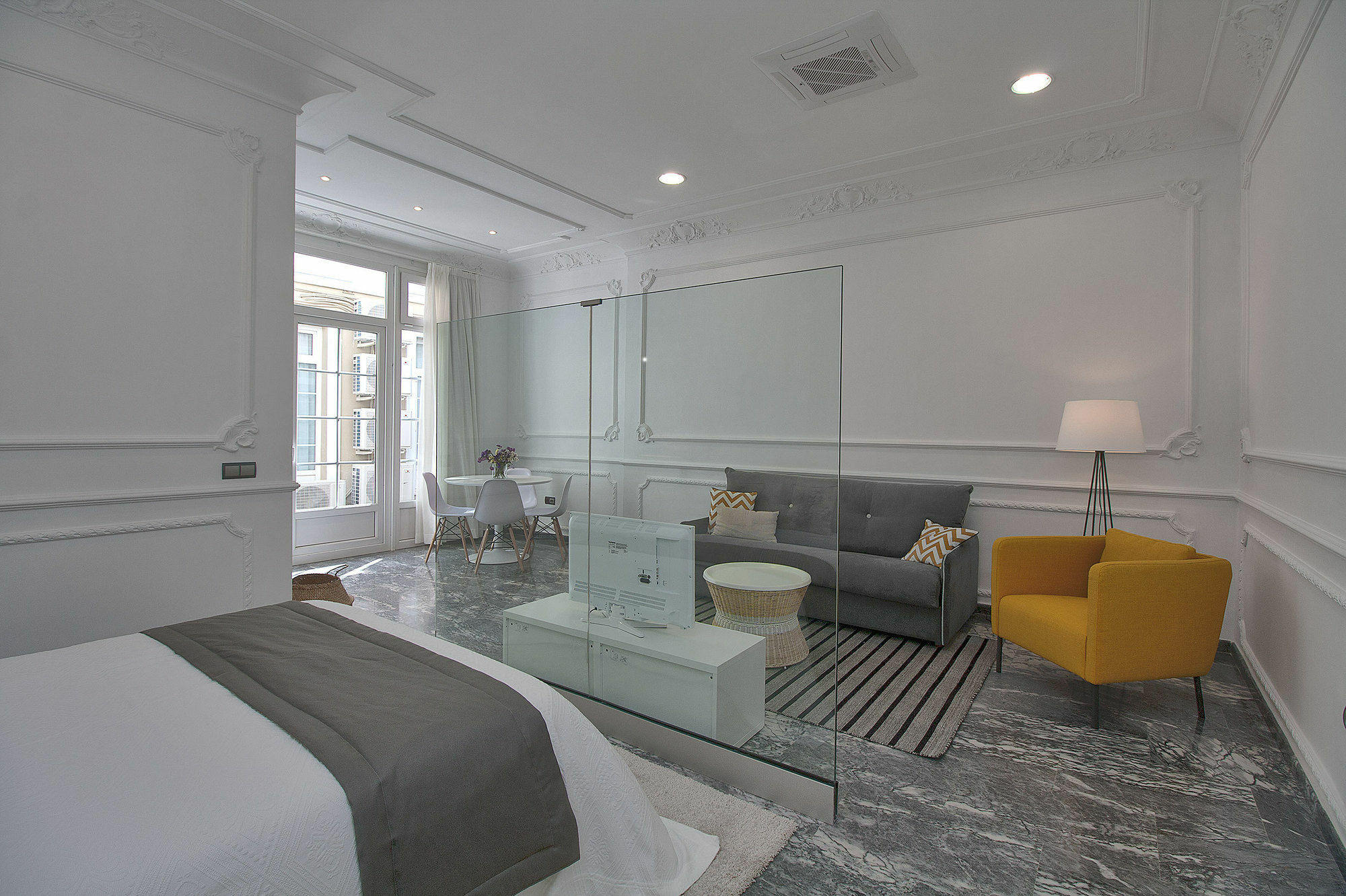 Apartment Plaza Constitucion - Larios *